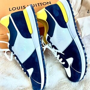 Men’s Louis Vuitton sneakers size 10 brand new never worn